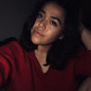 Meet your Posher, Alejandra